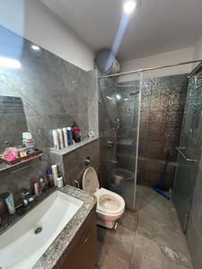 Bathroom Image of 800 Sq.ft 2 BHK Apartment / Flat for sale in Amanora Adreno Towers, Hadapsar Pune for Rs. 13500000