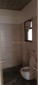 Bathroom Image of 2750 Sq.ft 4 BHK Apartment / Flat for sale in Goyal Riviera Blues, Prahlad Nagar Ahmedabad for Rs. 26500000