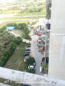 Balcony Image of 585 Sq.ft 1 BHK Apartment / Flat for rent in Aditya Urban Homes Phase 1A, Bamheta Village Ghaziabad for Rs. 10000
