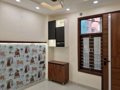 Bedroom Image of 810 Sq.ft 3 BHK Apartment / Flat for sale in Sector 15 Dwarka New Delhi for Rs. 6000000