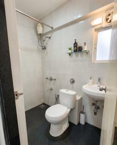 Image of 1100 Sq.ft 3 BHK Apartment / Flat for sale in Lokhandwala Complex, Andheri West, Mumbai for Rs. 31000000