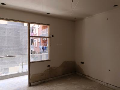 Bedroom Image of 1350 Sq.ft 4 BHK Apartment / Flat for sale in Sector 38 Rohini New Delhi for Rs. 10500000