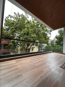 Balcony Image of 2500 Sq.ft 4 BHK Apartment / Flat for sale in Thiruvanmiyur Chennai for Rs. 55000000