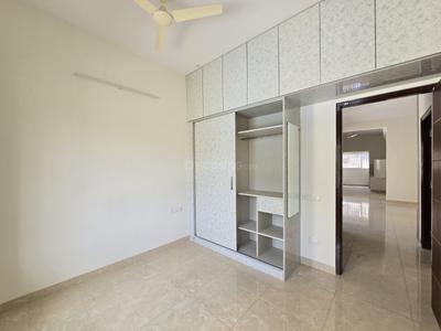 Bedroom Image of 1800 Sq.ft 3 BHK Apartment / Flat for rent in Halasuru Bengaluru for Rs. 75000