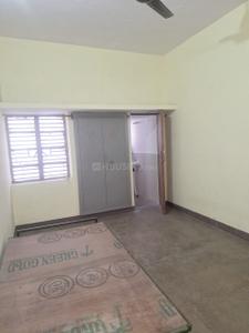 Bedroom Image of 1200 Sq.ft 2 BHK Builder Floor for rent in Indira Nagar Lucknow for Rs. 11000