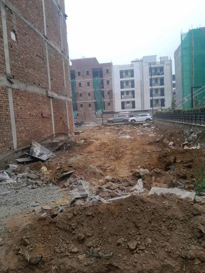 Eros Rosewood City Main Image 1