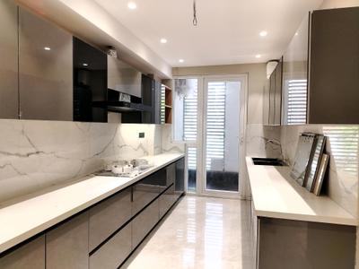 Kitchen Image of 2700 Sq.ft 4 BHK Builder Floor for sale in Vidya Enclave, Sector 56 Gurgaon for Rs. 36000000