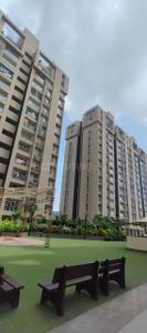 Image of 1425 Sq.ft 2 BHK Apartment / Flat for rent in Pacifica Reflections, Vaishno Devi Circle, Ahmedabad for Rs. 40000
