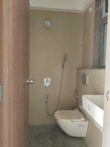 Common Bathroom Image of 515 Sq.ft 1 BHK Apartment / Flat for sale in Dimple Westwood, Kandivali West Mumbai for Rs. 10500000
