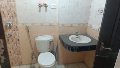 Image of 1650 Sq.ft 3 BHK Apartment / Flat for rent in Sarve Satyam Apartment, Sector 4 Dwarka, New Delhi for Rs. 43000