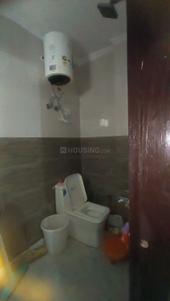 Bathroom Image of 600 Sq.ft 2 BHK Builder Floor for rent in Dabri New Delhi for Rs. 18000