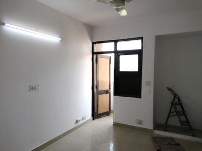 Bedroom Image of 1700 Sq.ft 3 BHK Apartment / Flat for sale in CGHS Sahara Apartment, Sector 6 Dwarka New Delhi for Rs. 31000000