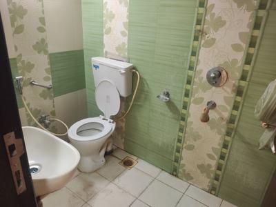 Image of 1400 Sq.ft 3 BHK Apartment / Flat for sale in Ganesh Apartments, Vile Parle East, Mumbai for Rs. 40000000