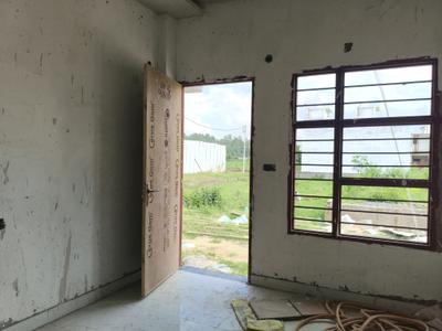 Living Room Image of 650 Sq.ft 2 BHK Independent House for sale in Chipiyana Buzurg Ghaziabad for Rs. 6100450