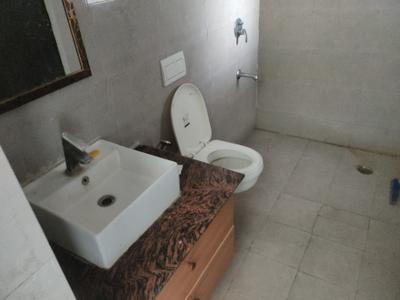 Bathroom Image of 685 Sq.ft 1 BHK Apartment / Flat for sale in Sunworld Arista, Sector 168 Noida for Rs. 8200000