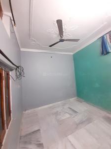 Bedroom Image of 1000 Sq.ft 2 BHK Builder Floor for rent in Kundari Rakabganj Lucknow for Rs. 12000