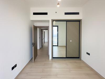 Image of 911 Sq.ft 2 BHK Apartment / Flat for sale in Jumeirah Village, Dubai for Rs. 33925804