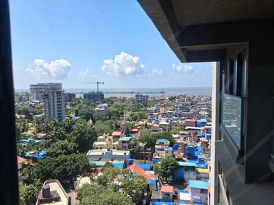 Balcony Image of 1250 Sq.ft 3 BHK Apartment / Flat for rent in Rustomjee Paramount, Santacruz West Mumbai for Rs. 350000