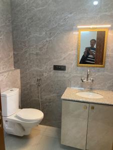 Bathroom Image of 3150 Sq.ft 4 BHK Builder Floor for rent in Sector 31 Faridabad for Rs. 50000