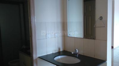 Bathroom Image of 2050 Sq.ft 3.5 BHK Apartment / Flat for rent in Mantri Greens, Sheshadripuram Bengaluru for Rs. 83500