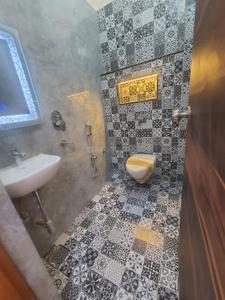 Bathroom Image of 1206 Sq.ft 4 BHK Duplex for sale in Mughala Gorakhpur for Rs. 11500000