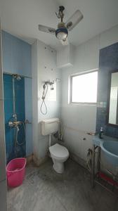 Bathroom Image of 2712 Sq.ft 4 BHK Apartment / Flat for sale in Natural View, Ultadanga Kolkata for Rs. 20900000