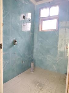Common Bathroom Image of 800 Sq.ft 2 BHK Apartment / Flat for sale in Kishangarh New Delhi for Rs. 5550000
