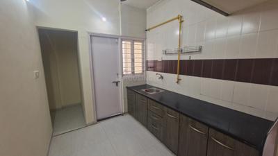 Kitchen Image of 1500 Sq.ft 2 BHK Apartment / Flat for rent in Science City Ahmedabad for Rs. 28000
