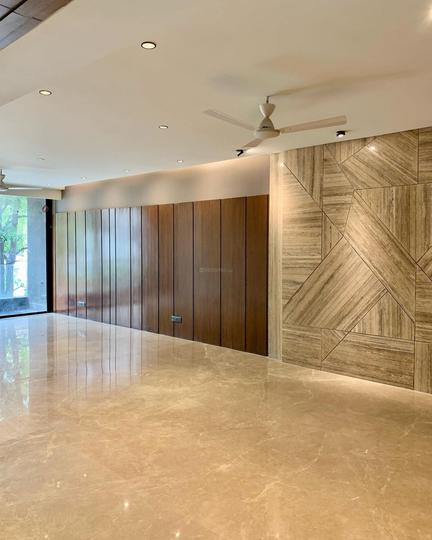 DLF Phase 4 Main Image 1