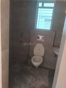 Bathroom Image of 976 Sq.ft 2 BHK Apartment / Flat for sale in Primarc Aangan, South Dum Dum Kolkata for Rs. 10500000