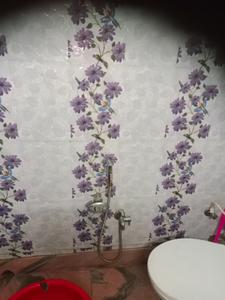 Bathroom Image of 960 Sq.ft 1 BHK Independent House for rent in Medinipur Sadar West Medinipur for Rs. 5500