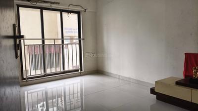 Bedroom Image of 800 Sq.ft 2 BHK Apartment / Flat for rent in Shreedham Classic, Goregaon West Mumbai for Rs. 65000