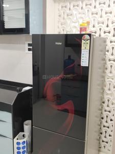 Image of 1725 Sq.ft 3 BHK Apartment / Flat for rent in Adajan, Surat for Rs. 43000