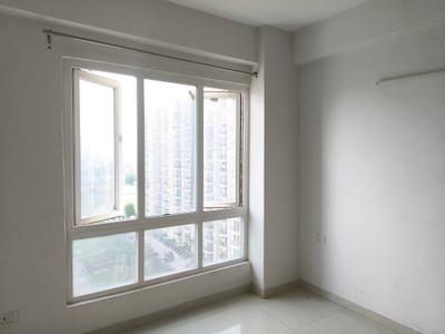 Bedroom Image of 1050 Sq.ft 3 BHK Apartment / Flat for sale in Signature Global The Millennia, Sector 37D Gurgaon for Rs. 8200000