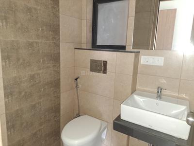 Bathroom Image of 980 Sq.ft 2 BHK Apartment / Flat for sale in Mahindra Nestalgia, Pimpri Pune for Rs. 10500000