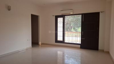 Bedroom Image of 9000 Sq.ft 3.5 BHK Builder Floor for rent in Ansal Esencia, Sector 67 Gurgaon for Rs. 75000