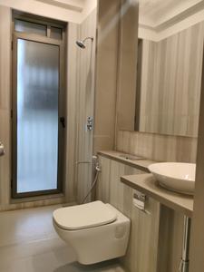Common Bathroom Image of 750 Sq.ft 2 BHK Apartment / Flat for rent in ACME Ozone, Thane West Thane for Rs. 38000