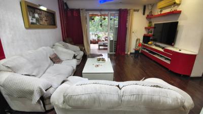 Living Room Image of 2000 Sq.ft 3 BHK Apartment / Flat for rent in Darode Blossom Bouleward, Koregaon Park Pune for Rs. 90000