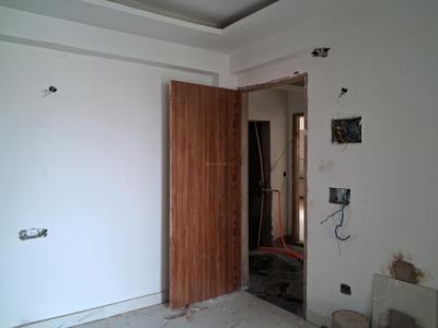Living Room Image of 1050 Sq.ft 2 BHK Apartment / Flat for sale in Sector 101 Noida for Rs. 4000001