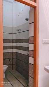 Bathroom Image of 1000 Sq.ft 3 BHK Builder Floor for rent in Para Lucknow for Rs. 10000