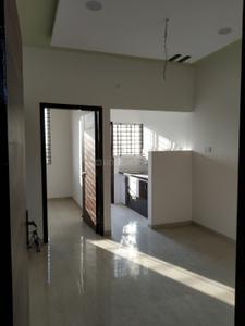 Living Room Image of 500 Sq.ft 1 BHK Apartment / Flat for rent in Bhawrasla Indore for Rs. 9000