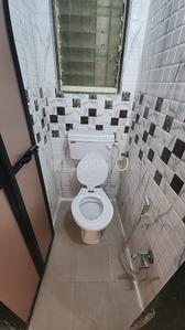 Bathroom Image of 650 Sq.ft 1 BHK Apartment / Flat for sale in Sharda Galaxy, Ulwe Navi Mumbai for Rs. 5400000