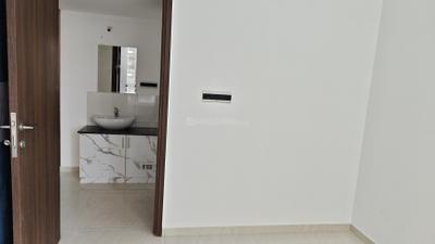 Image of 1353 Sq.ft 3 BHK Apartment / Flat for rent in Urbanrise On Cloud 33, Bachupally, Hyderabad for Rs. 38500