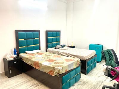 Bedroom Image of White House PG in DLF Phase 2, Gurgaon