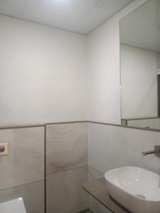 Common Bathroom Image of 520 Sq.ft 1 RK Apartment / Flat for rent in Paranjape Richmond Park, Rahatani Pune for Rs. 21000