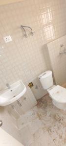 Bathroom Image of 1013 Sq.ft 2 BHK Apartment / Flat for rent in Terra Castle, Jhundpuri Bhiwadi for Rs. 10000