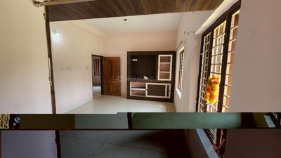 Bedroom Image of 1680 Sq.ft 2.5 BHK Builder Floor for rent in Trisulia Cuttack for Rs. 15000