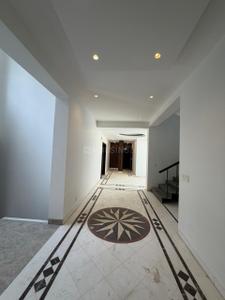 Hall Image of 4500 Sq.ft 7 BHK Independent House for rent in New Friends Colony New Delhi for Rs. 800000