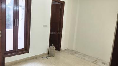 Bedroom Image of 1000 Sq.ft 2 BHK Builder Floor for sale in Lajpat Nagar New Delhi for Rs. 16500000