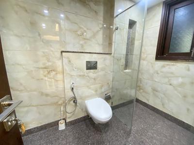 Bathroom Image of 1800 Sq.ft 3 BHK Builder Floor for rent in Uday Park New Delhi for Rs. 160000